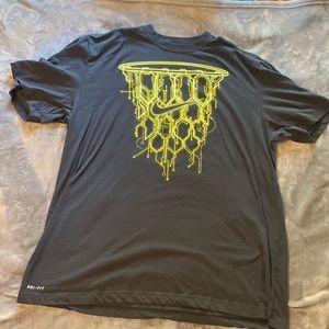 Nike dri-fit tee